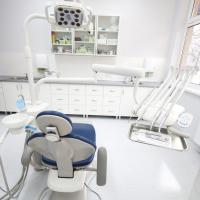 Odom Dental Lab LLC