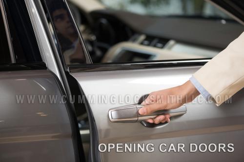 Cumming-locksmith-Opening-Car-Doors